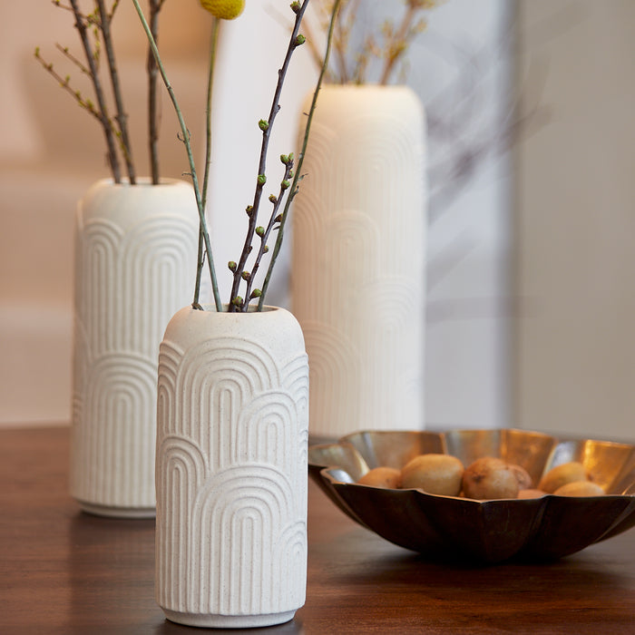 Diego Ceramics Cream Vase (27.5cm)