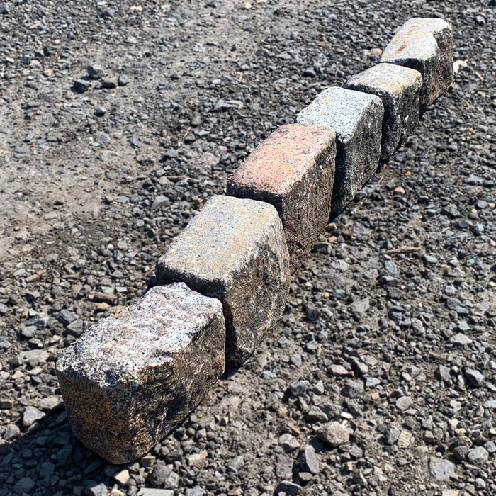 Stone UK Reclaimed Granite Setts - Oblong (per sett)
