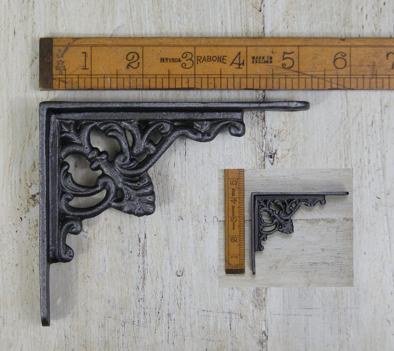 Floret Shelf Bracket 4.5" x 5" Antique Iron - South Planks