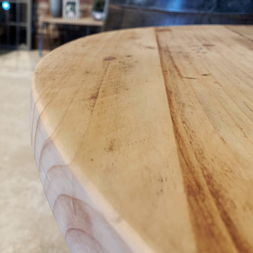 Round Top Table in Osmo Polyx Oil Raw - South Planks